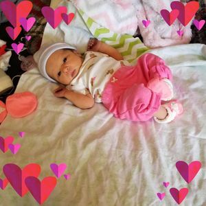 Meet your Posher, Mona